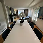 Bright With Patio And Garden Appartement Kristiansand