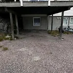 Bright With Patio And Garden Appartement
