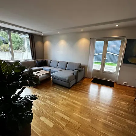 Bright With Patio And Garden *
