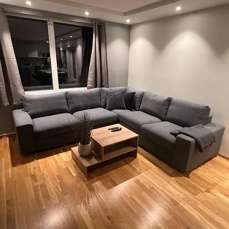 Bright With Patio And Garden Appartement *