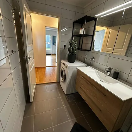 Bright With Patio And Garden Appartement Kristiansand