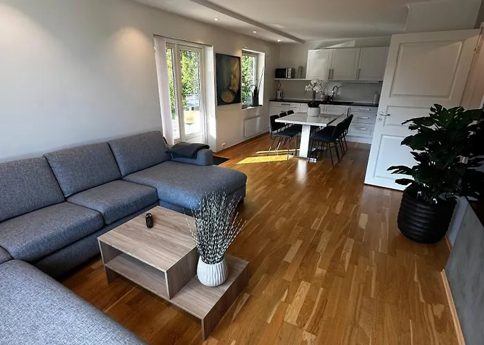 Bright With Patio And Garden *