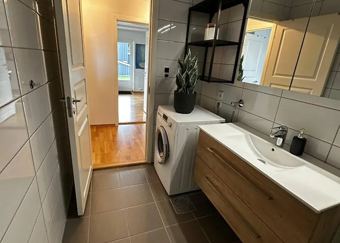 Bright With Patio And Garden Leilighet Kristiansand