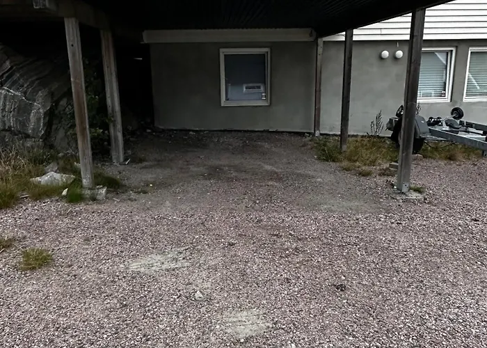 Bright With Patio And Garden Leilighet